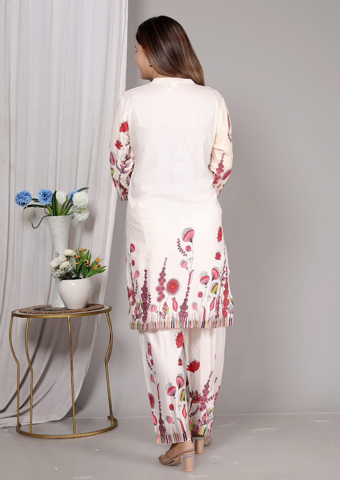Rayon white red floral kurti Pant Set